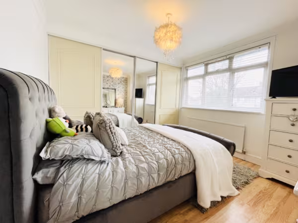 Montrose Avenue, Edgware, HA8 0DY