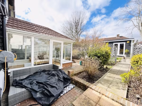 Montrose Avenue, Edgware, HA8 0DY