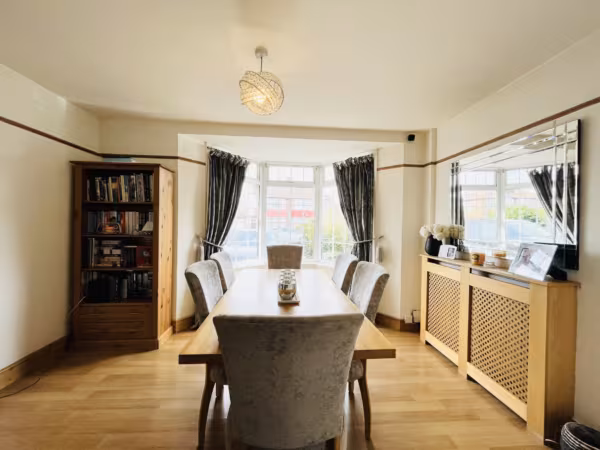 Montrose Avenue, Edgware, HA8 0DY